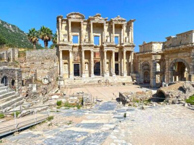 things-to-do-at-ephesus-celsus-library-1024x768